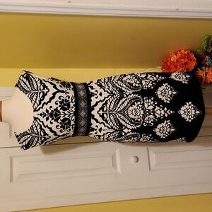 Black and White Knit Sleeveless Dress